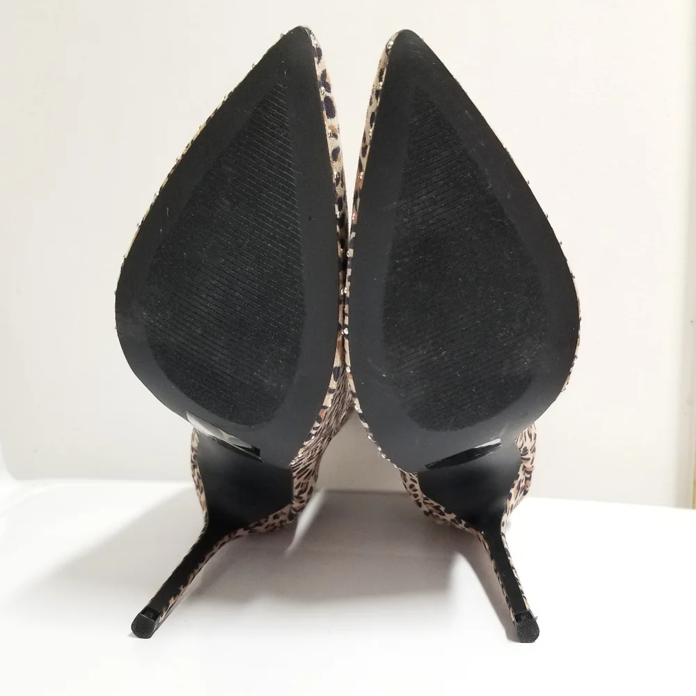Qupid Into The Wild Black & Tan Leopard Print Stud Detail Stiletto Booties Sz 8 - Picture 8 of 12